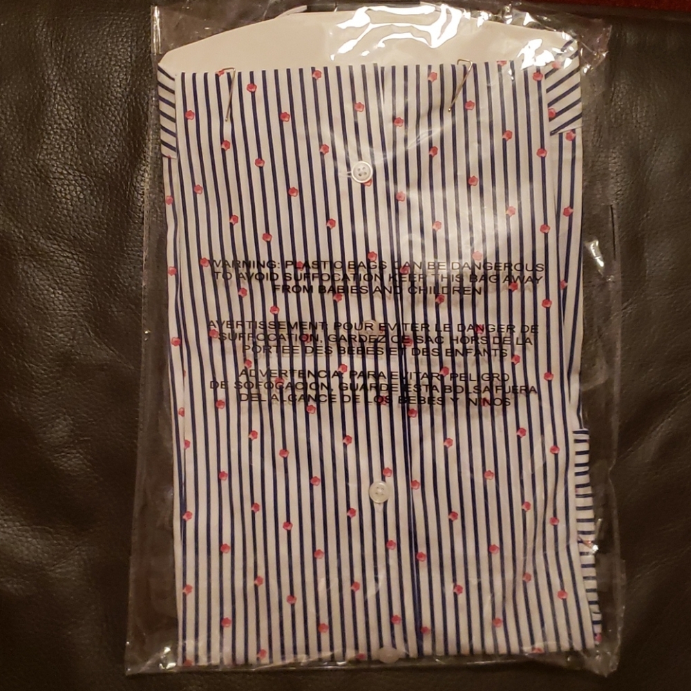 Shirt - Picture 4 of 4